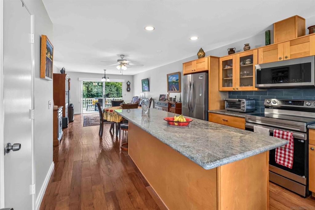 1757 Pleasantdale Property Photo 1