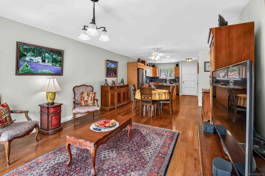 1757 Pleasantdale Property Photo 2