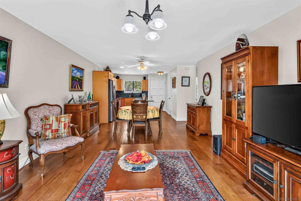 1757 Pleasantdale Property Photo 3