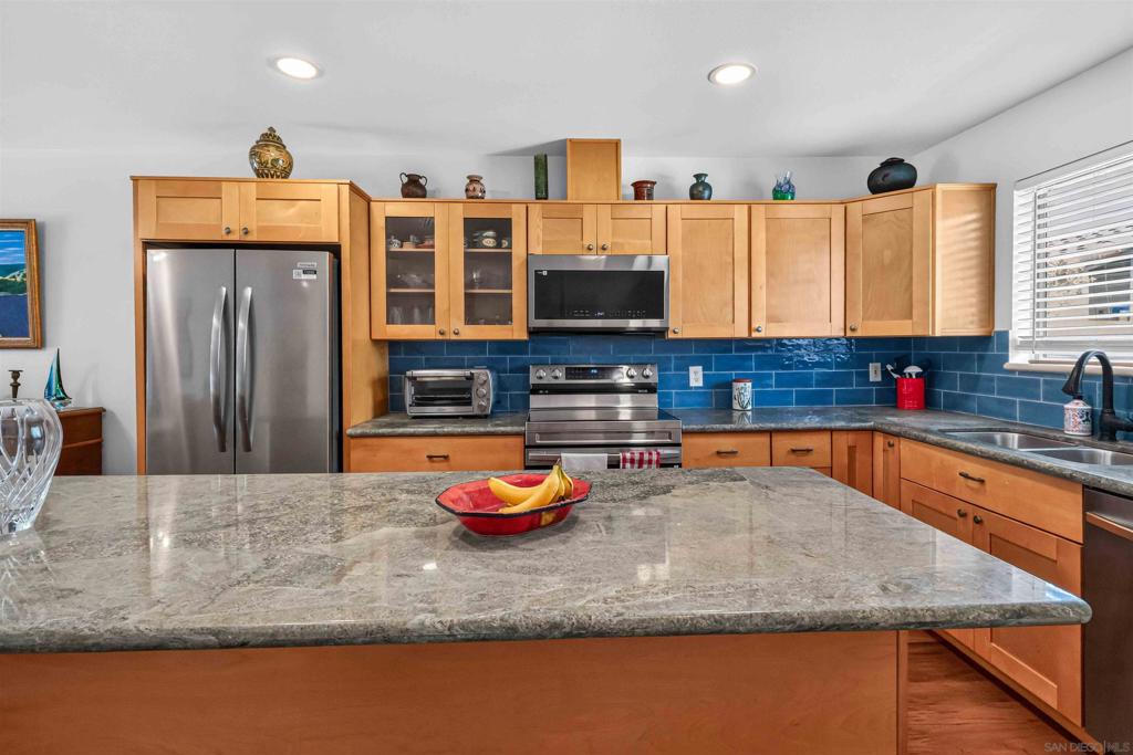 1757 Pleasantdale Property Photo 12