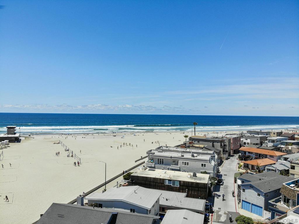2689 Ocean Front Walk Property Photo 46