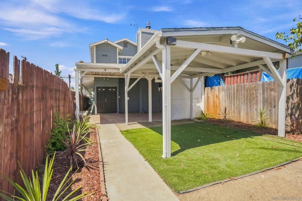 3558 42nd Street Property Photo 1
