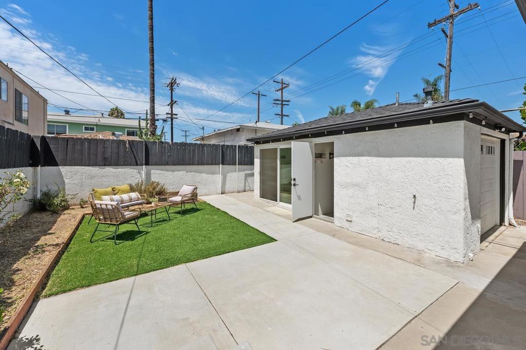 4484 Marlborough Ave Property Photo 15