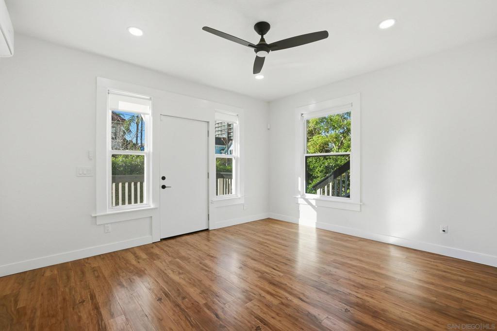 312 Brookes Ave Property Photo 5