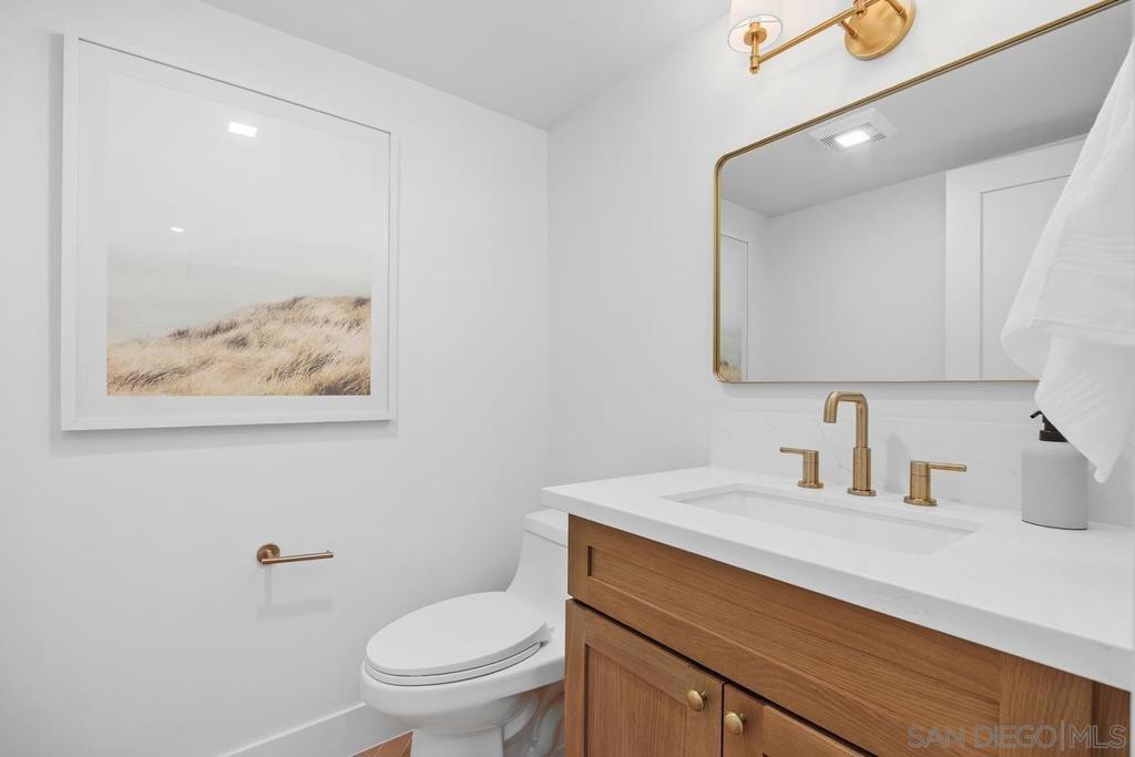 2120 Pintoresco Property Photo 17