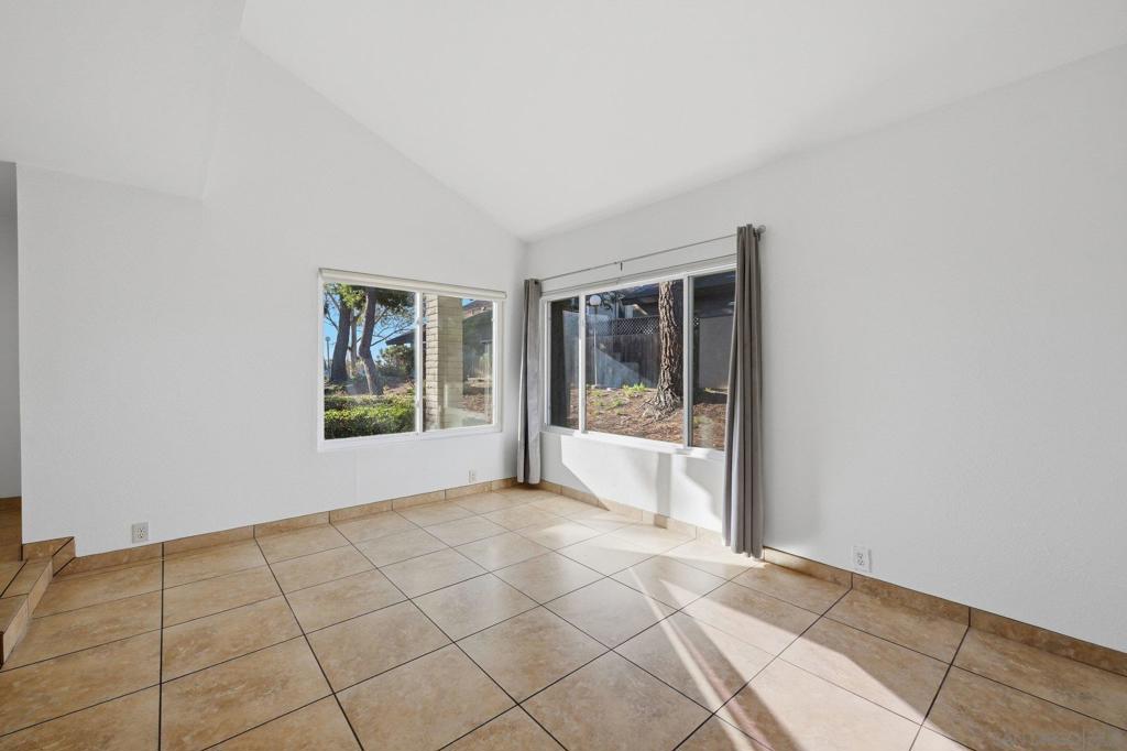 11089 Clairemont Mesa Blvd Property Photo 5