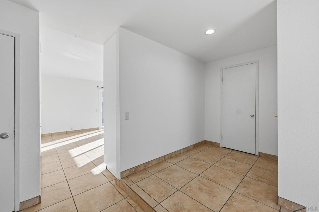 11089 Clairemont Mesa Blvd Property Photo 8