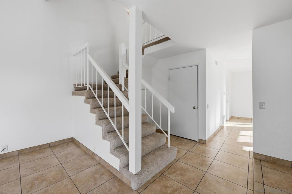 11089 Clairemont Mesa Blvd Property Photo 9