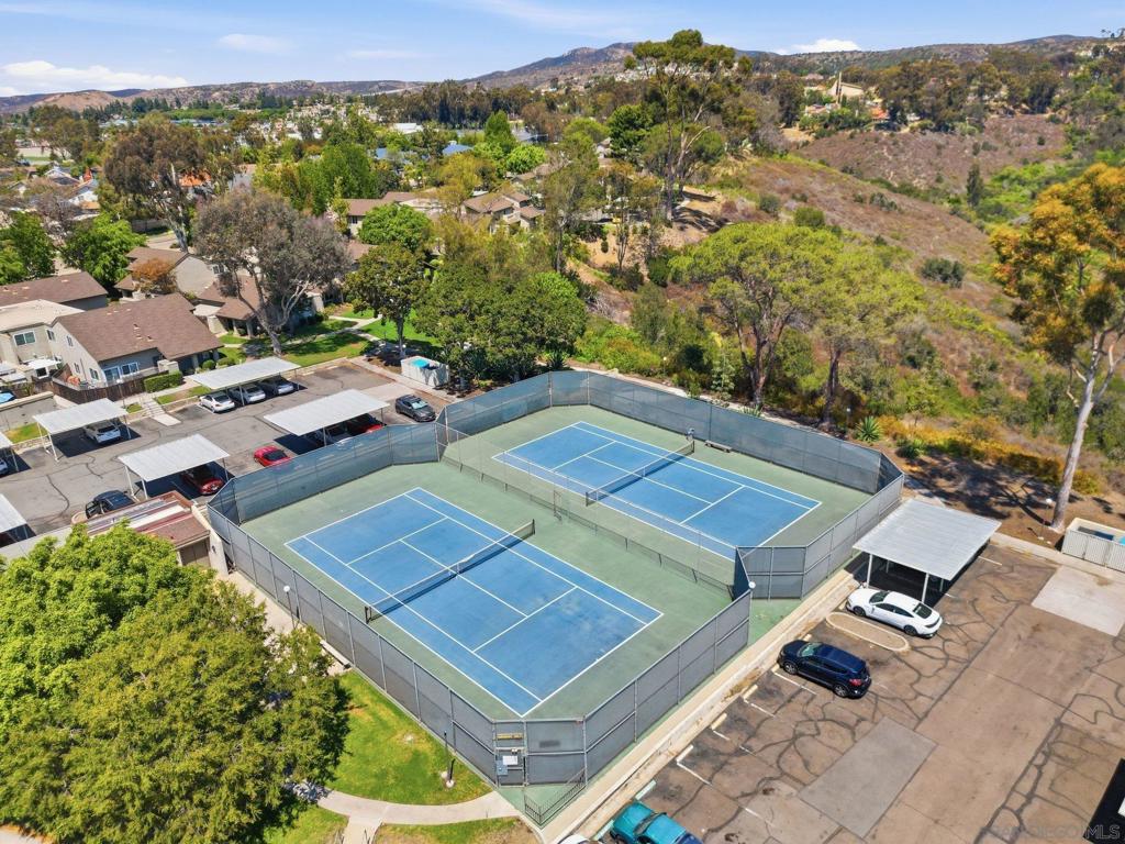 11089 Clairemont Mesa Blvd Property Photo 25