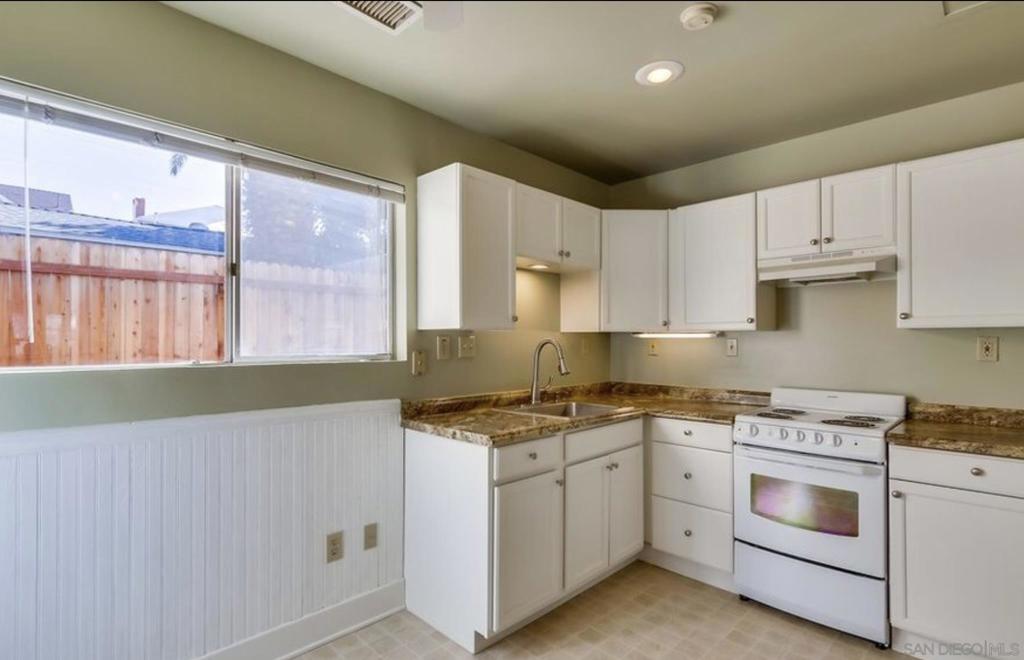 355 19th Property Photo 9