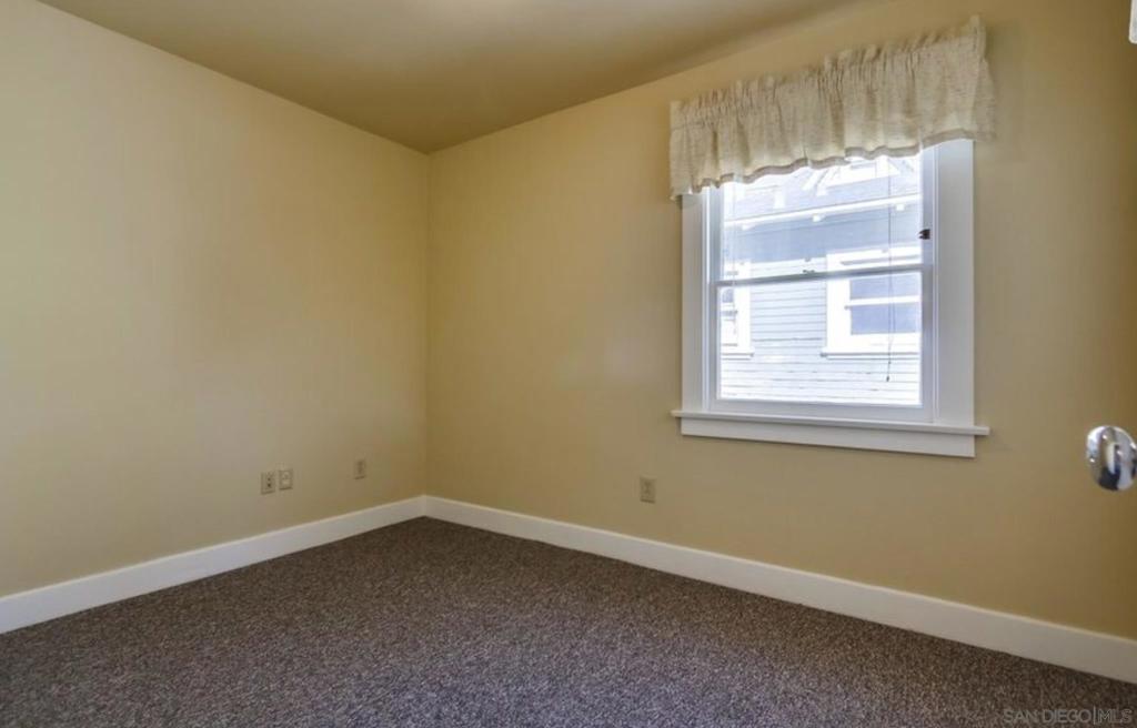 355 19th Property Photo 13