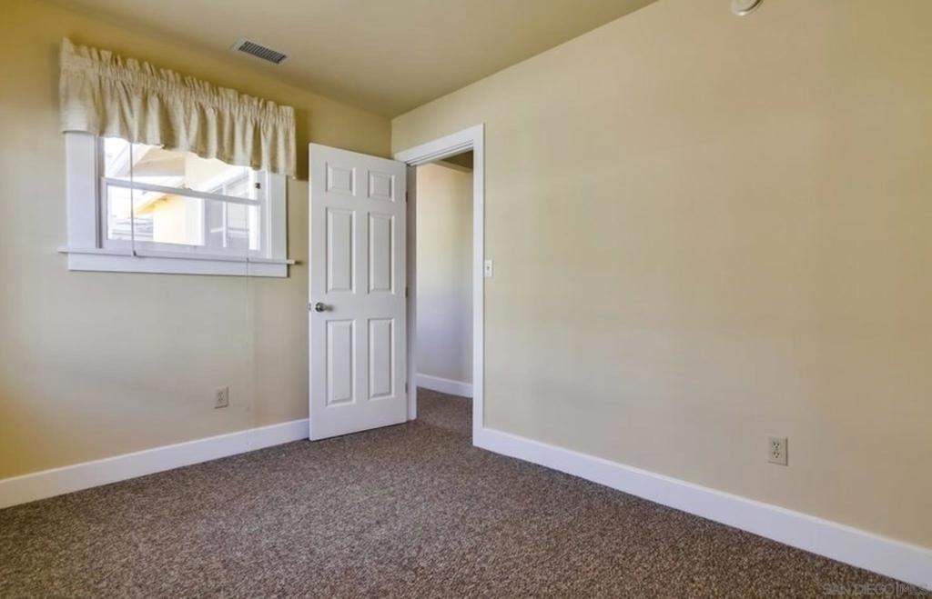 355 19th Property Photo 14