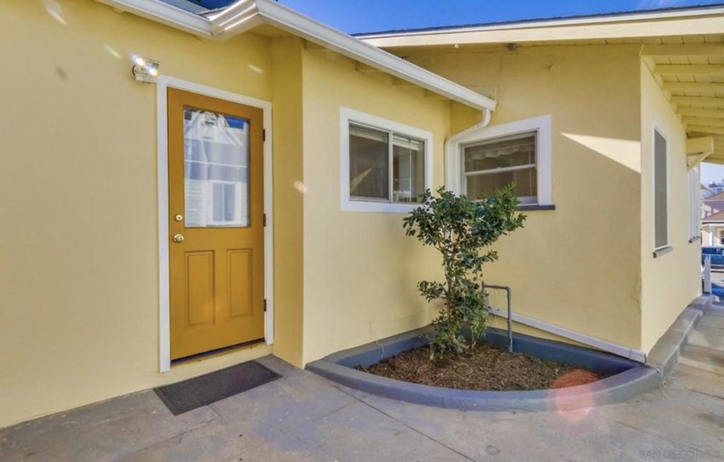 355 19th Property Photo 19