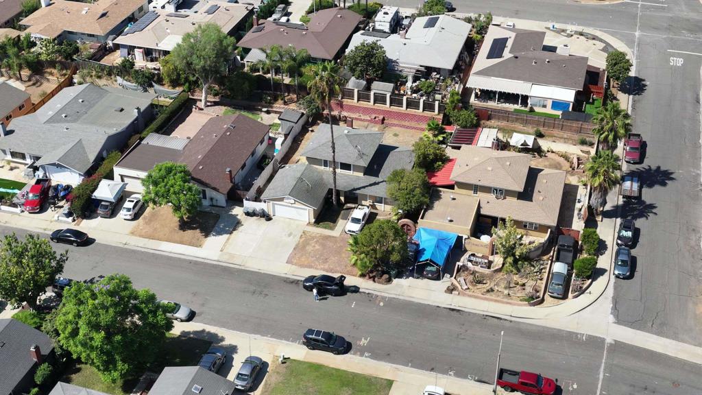 1057 Camellia St Property Photo 5