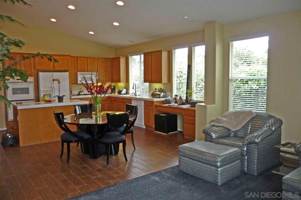 2263 Paseo Saucedal Property Photo 1