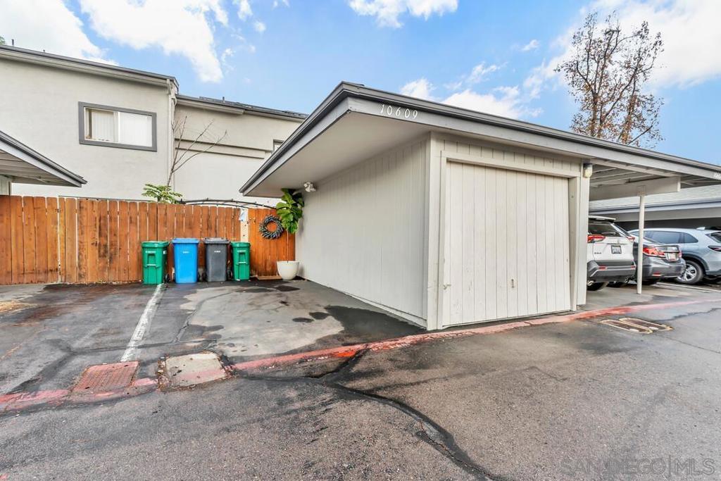 10609 Aristocrat Property Photo 16