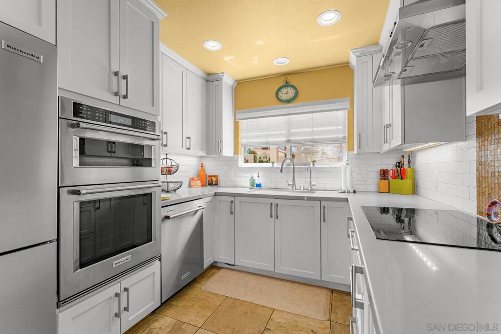72 Connoley Cir. Property Photo 3