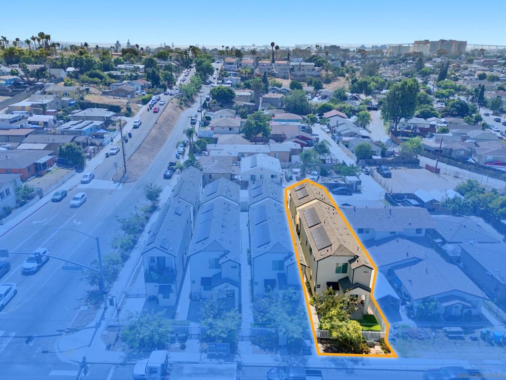 2036 N Highland Ave Property Photo 30