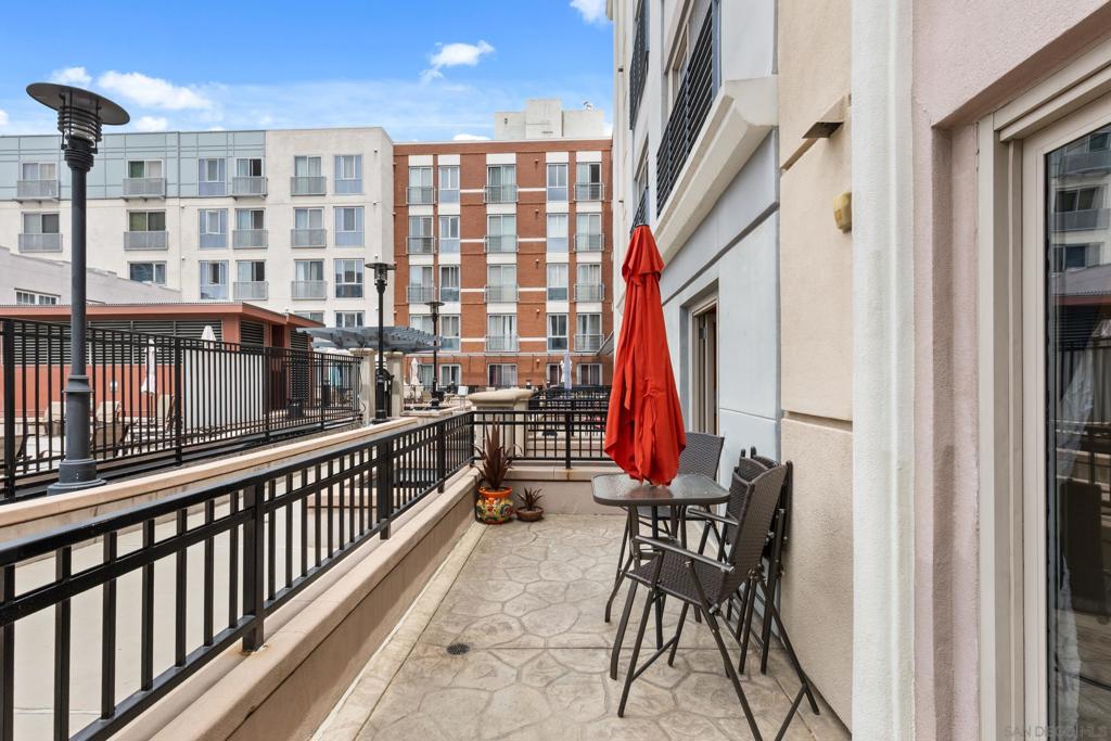 450 J St 3041 Property Photo 1