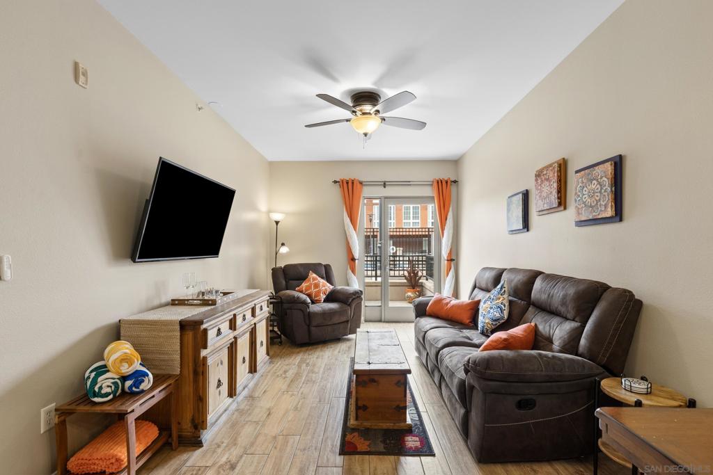 450 J St 3041 Property Photo 7