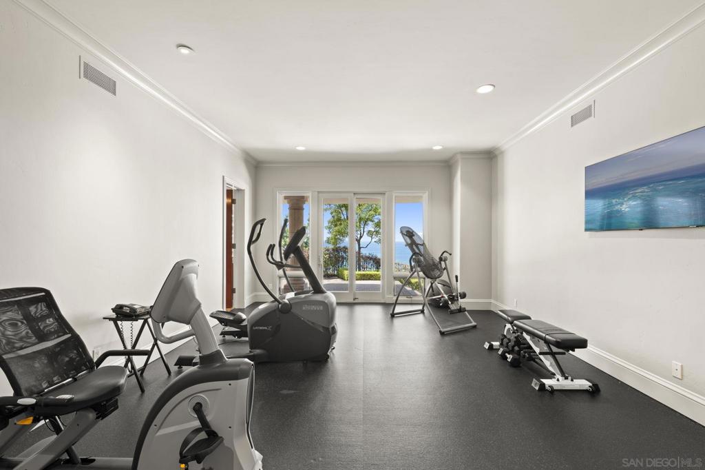 2516 Ruette Nicole Property Photo 32