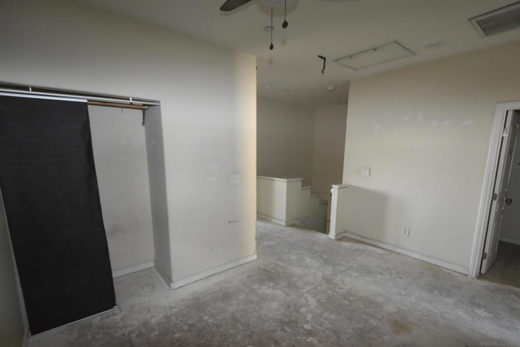 4300 Newton Ave 85 Property Photo 13