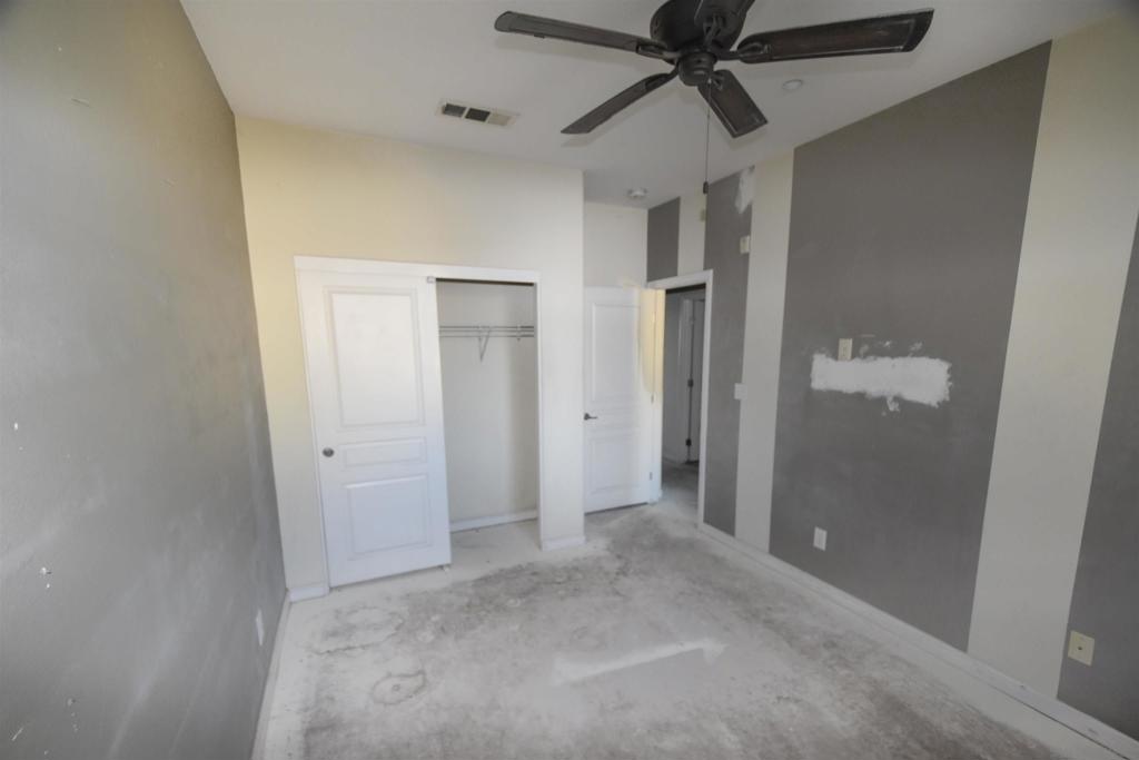 4300 Newton Ave 85 Property Photo 15