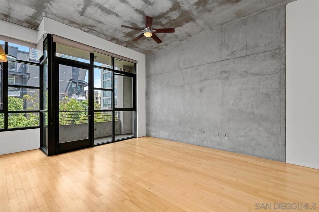 1050 Island Ave 406 Property Photo 2
