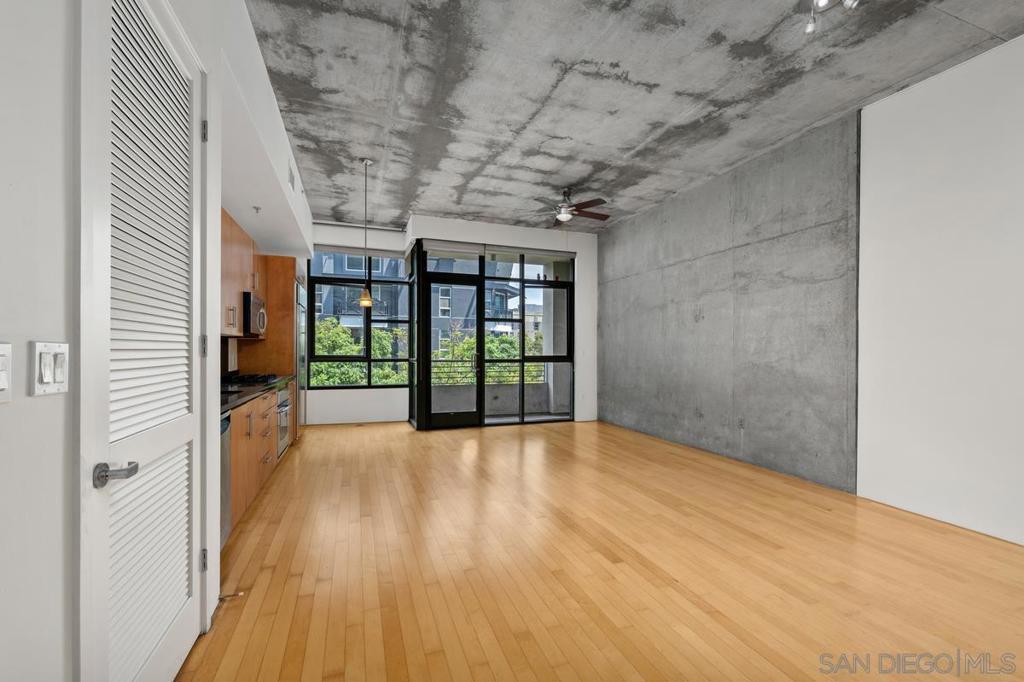 1050 Island Ave 406 Property Photo 5