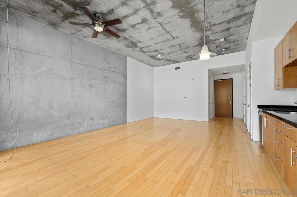 1050 Island Ave 406 Property Photo 7