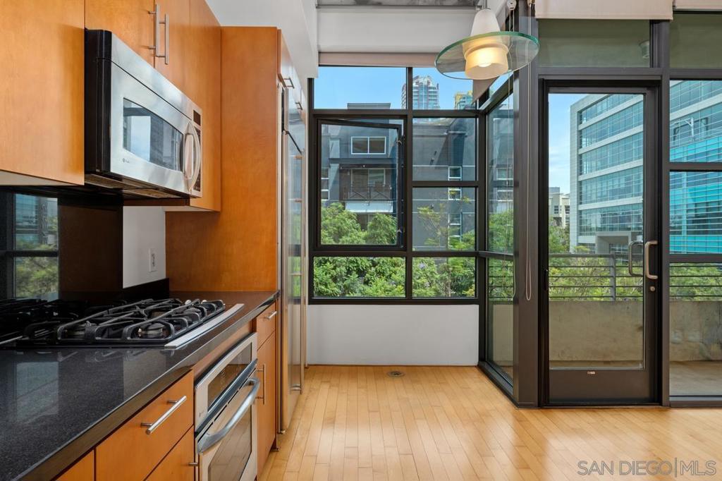 1050 Island Ave 406 Property Photo 13