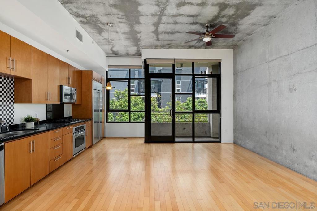 1050 Island Ave 406 Property Photo 14