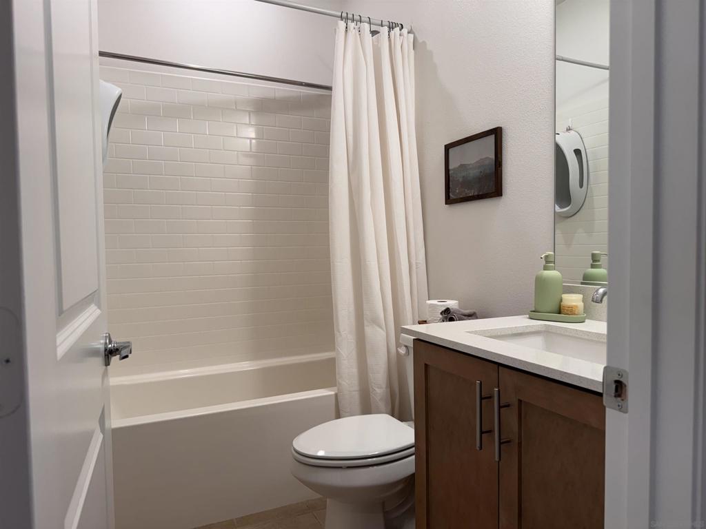 260020743SD Property Photo 23