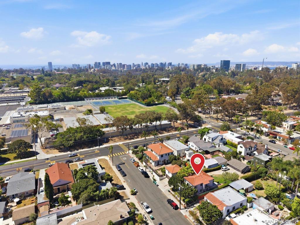 3422 24 Albert St Property Photo 2