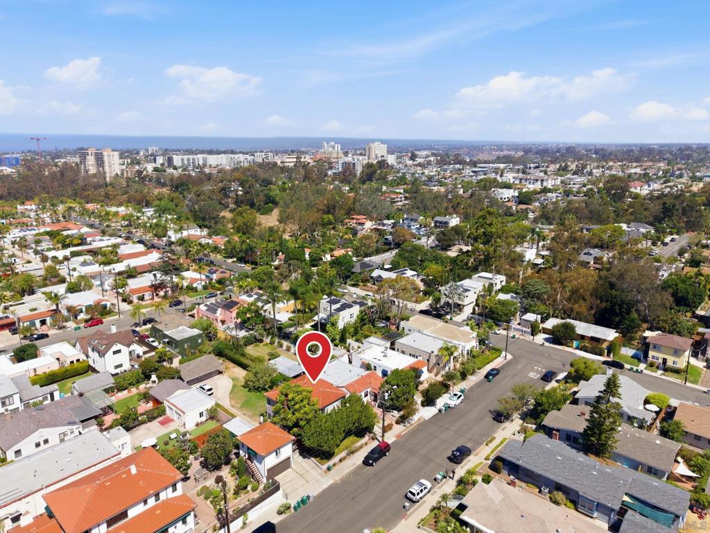 3422 24 Albert St Property Photo 3