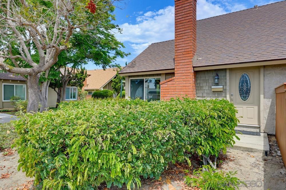 10639 Escobar Dr Property Photo 4