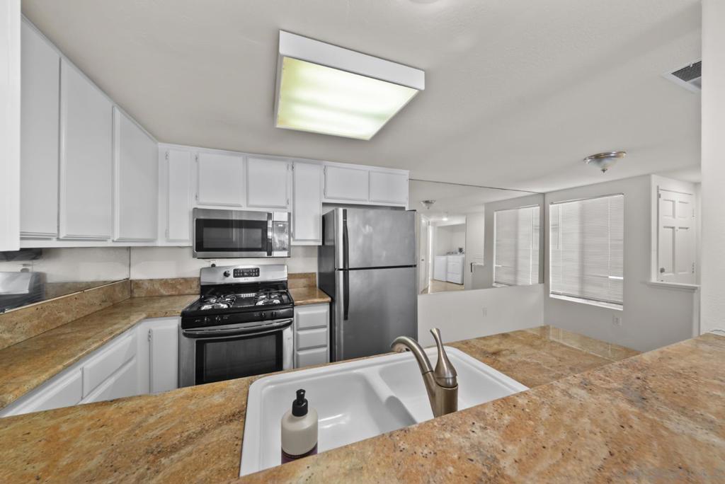 440 Ribbon Beach Way 270 Property Photo 1