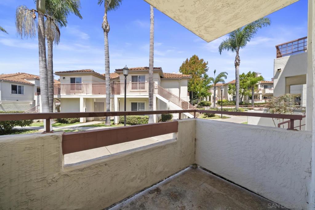 440 Ribbon Beach Way 270 Property Photo 18