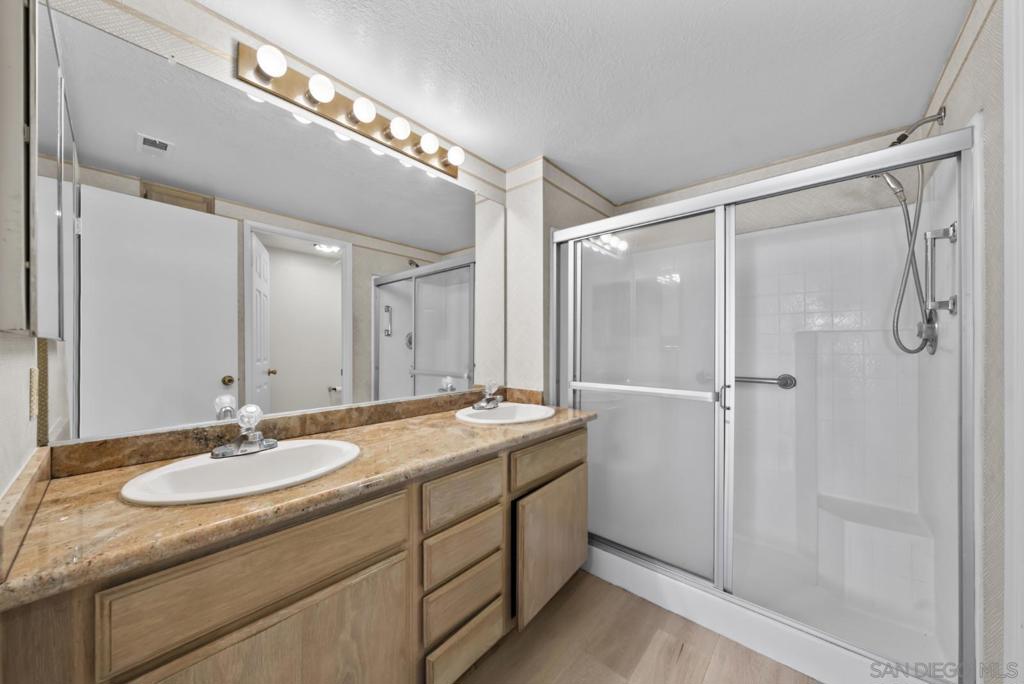 440 Ribbon Beach Way 270 Property Photo 21