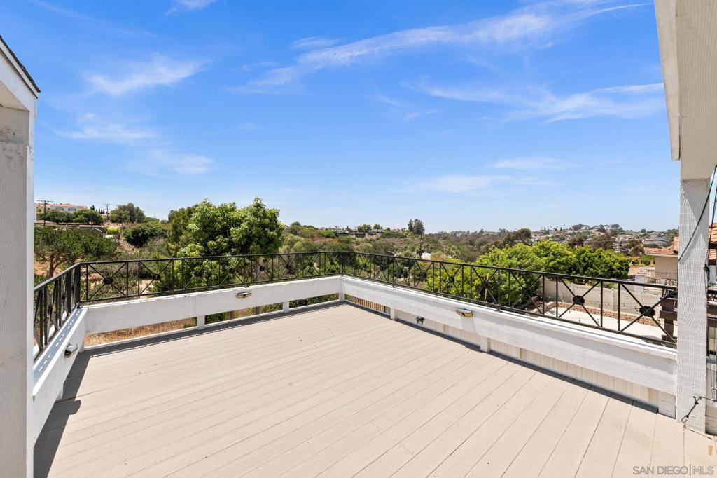 1068 Pacific Hill St Property Photo 41