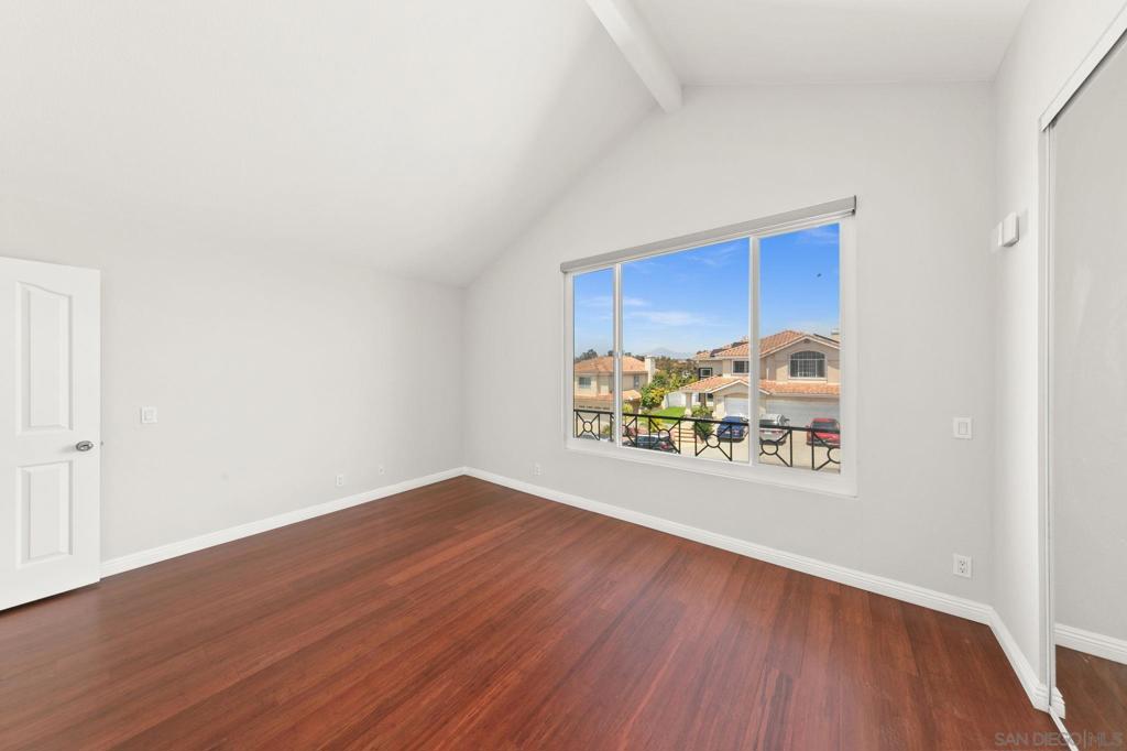 1068 Pacific Hill St Property Photo 49