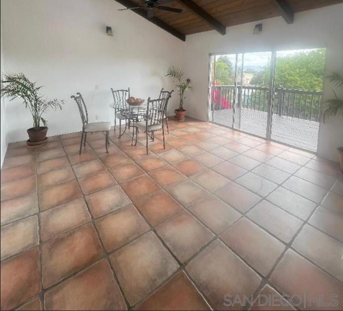 624 Schafer Place Property Photo 7