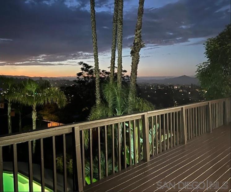 624 Schafer Place Property Photo 12