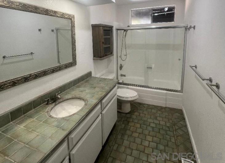 624 Schafer Place Property Photo 19