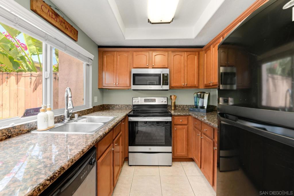 1453 N Broadway C Property Photo 10