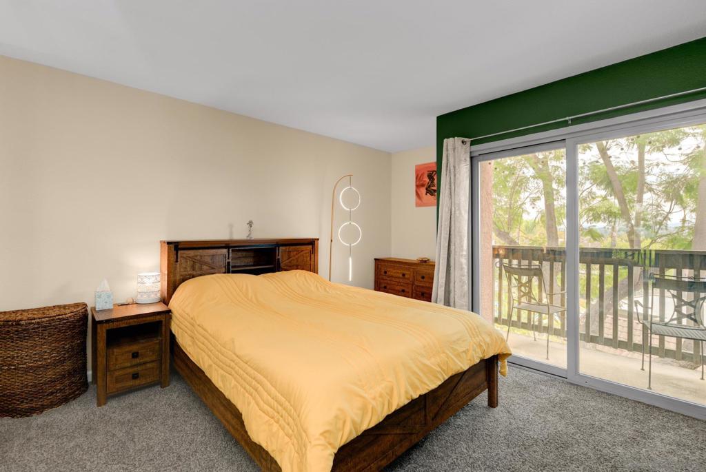 1453 N Broadway C Property Photo 15