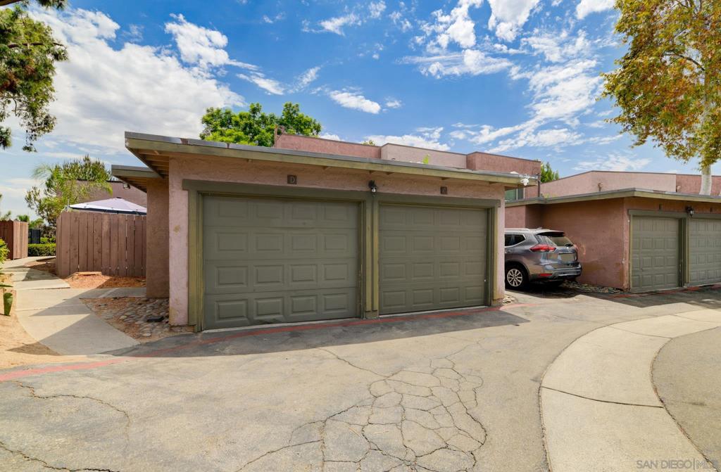 1453 N Broadway C Property Photo 26