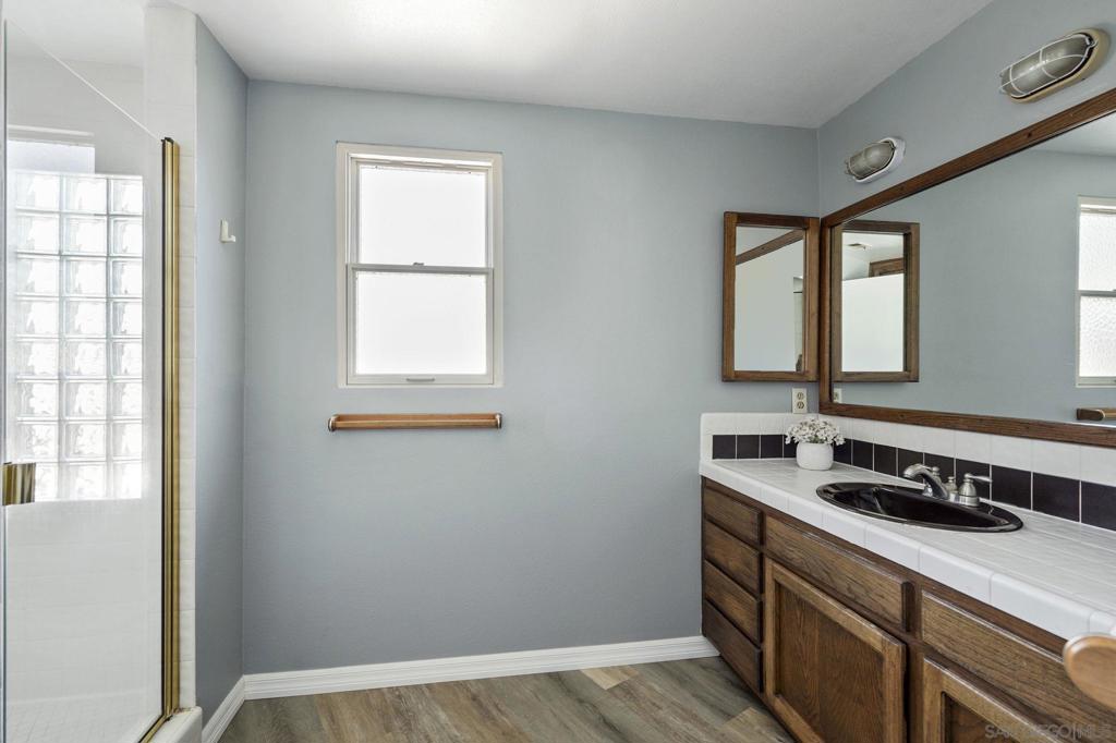 5532 Soderblom Ct Property Photo 16