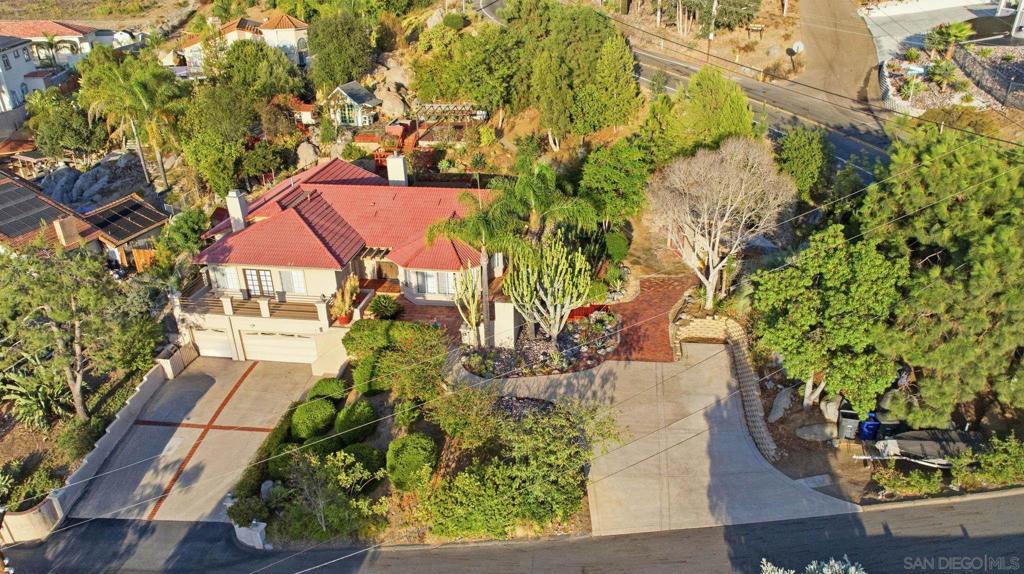 1653 Vista Vereda Property Photo 8