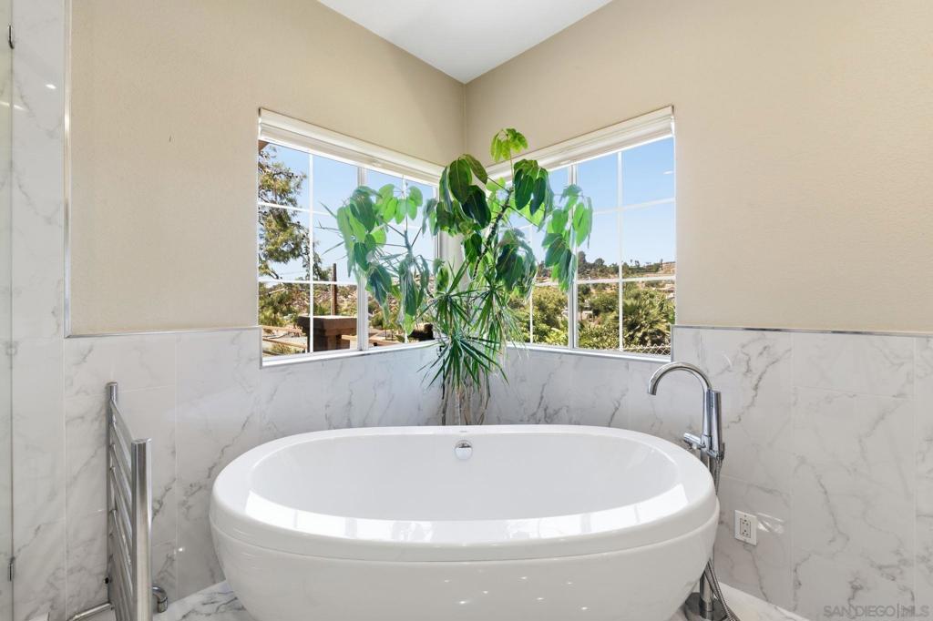 1653 Vista Vereda Property Photo 31